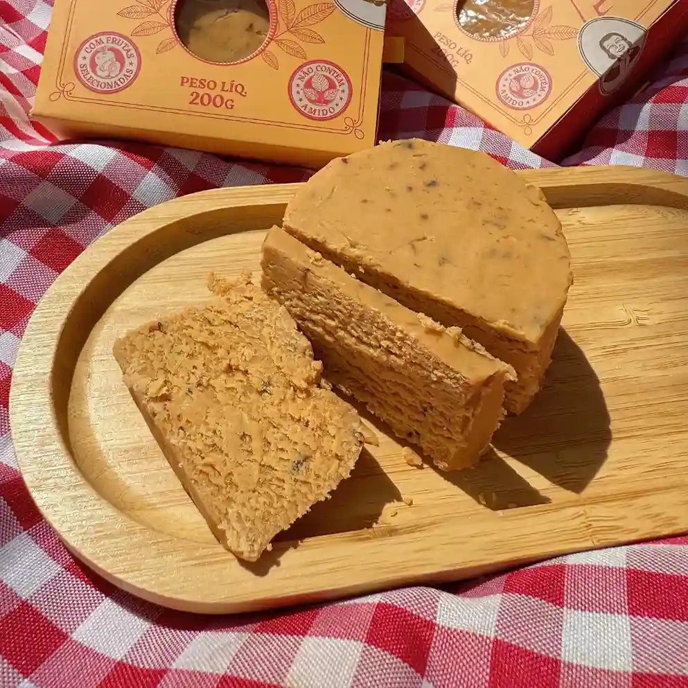 Doce de Leite com Ameixa na Caixa - 200g